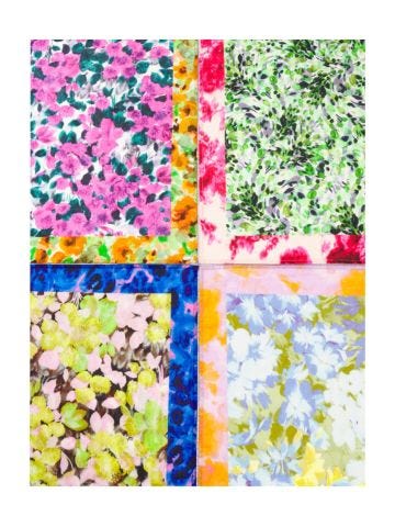Multicoloured scarf with floral print