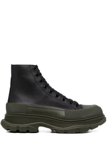 Khaki sole black Tread Slick Boots