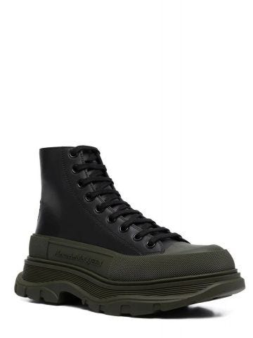 Khaki sole black Tread Slick Boots