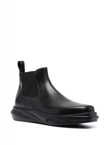 Black Mono-sole Chelsea boots