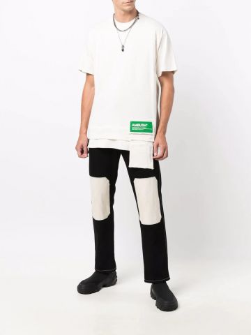 White waist-pocket logo-patch T-shirt