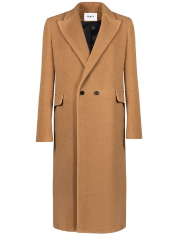 Camel coat
double-breasted