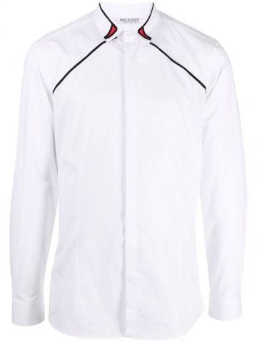 White shirt with contrasting embroidery