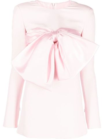 Short pink dress with satin bow