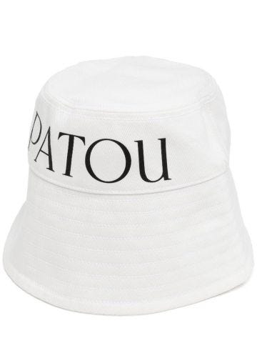 Bucket hat with logo print