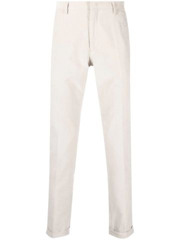 White mid-rise pants