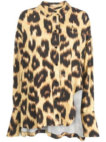 Camicia leopardata con orlo asimmetrico svasato
