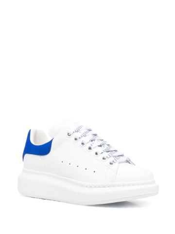Oversized white sneakers with blue contrast detail