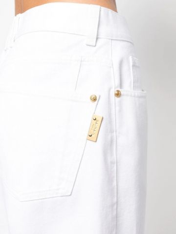 White high-waisted jeans