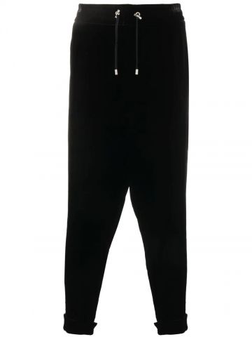 Black sporty chenille pants.