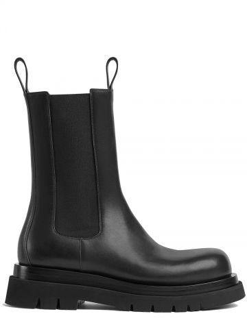 Black Chelsea boots in vegetable tanned leather