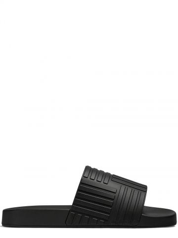 Black rubber sandals