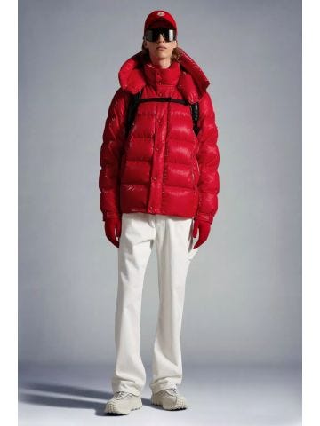 Verdon short red down jacket with hood