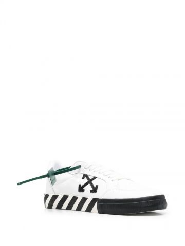 White leather low Vulcanized sneakers