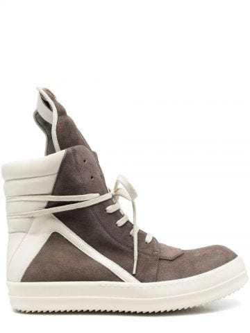 Brown and white Geobasket Sneakers