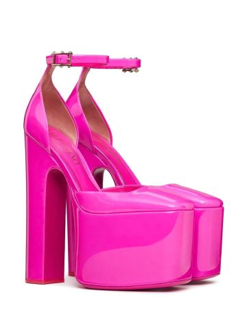 Fuchsia pumps with discobox platform in patent leather