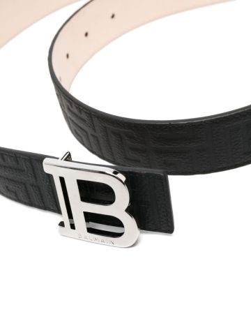 Black belt with logo plaque