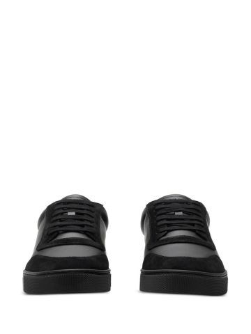 Round-toe leather sneakers