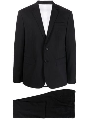 Elegant black single-breasted suit