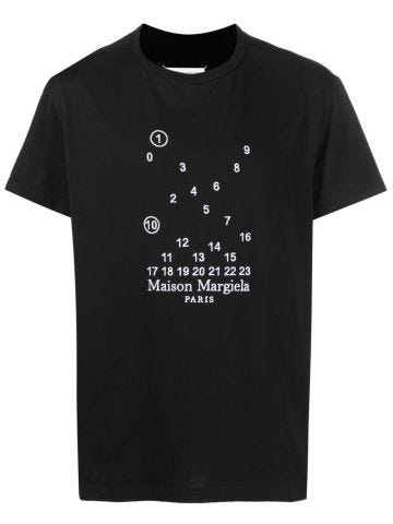 Black print T-shirt