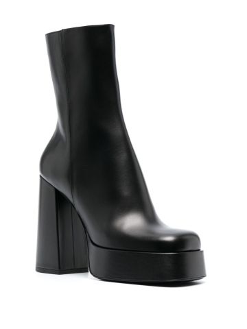 Black Aevitas boots