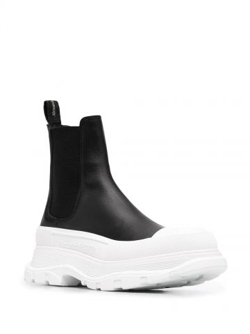 Black Chelsea Boots with contrasting toecap