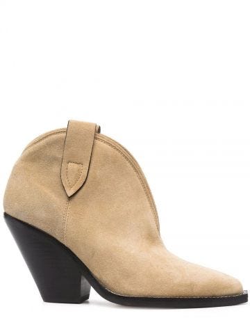Pointed beige ankle Boots