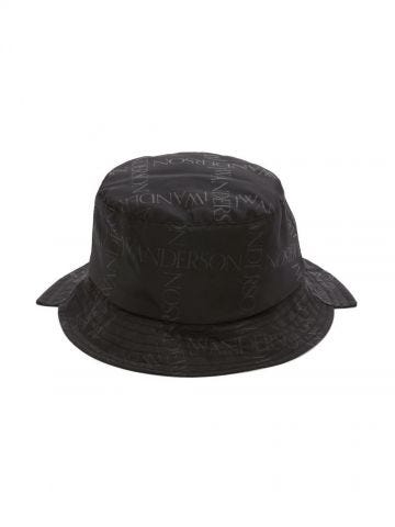 Black asymmetric bucket Hat