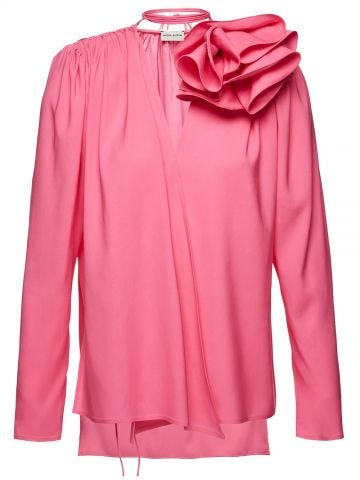Flower accent blouse in pink