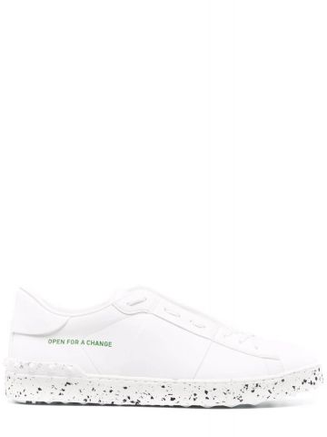 White Sneakers with logo