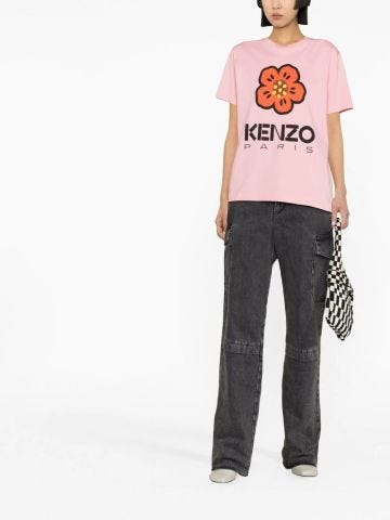 Pink short-sleeved T-shirt with flower print