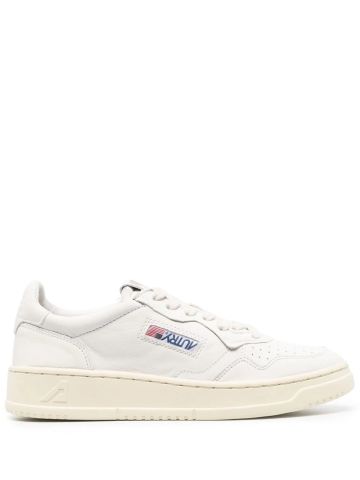 Low Medalist white trainers