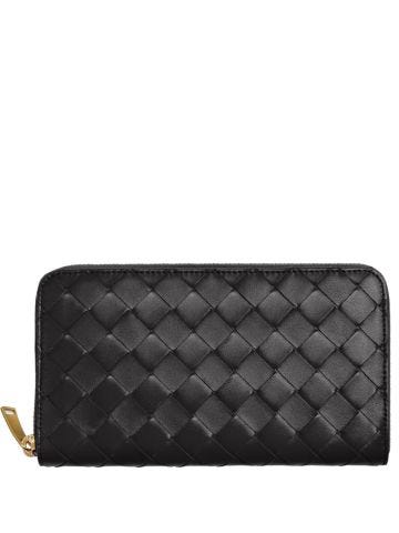 Black woven wallet with zip
