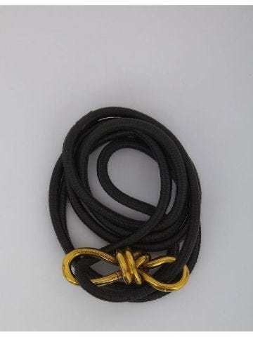 Cintura nera con nodo oro