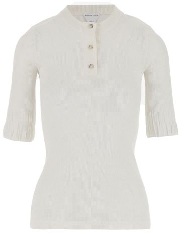 Chalk white top with three-quarter sleeves
