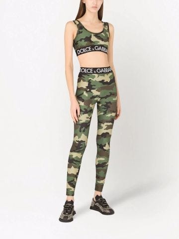 Sporty crop top with camouflage print