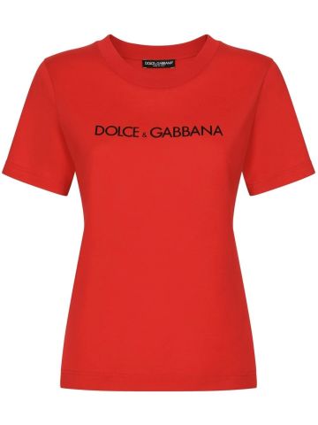 Red short-sleeved T-shirt with logo print