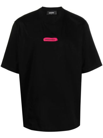 T-shirt nera a maniche corte con logo