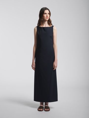 Blue fitted long dress with boat neckline in cotton poplin