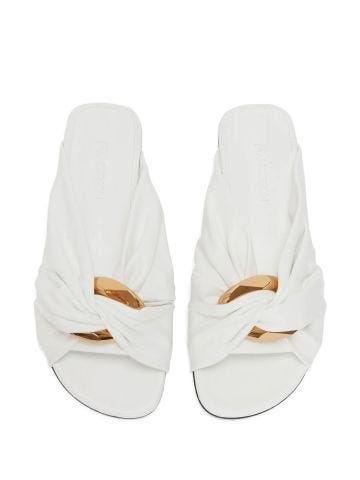 Sandali slides bianchi con catena oro