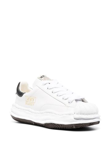Sneakers basse bianche con logo