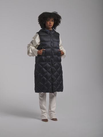 Blue padded waistcoat in drip-proof technical canvas