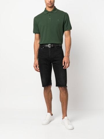 Black denim shorts with frayed edge
