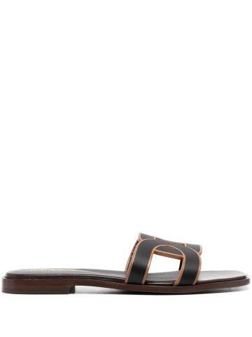 Black low sandals with logo band