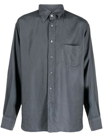 Grey long-sleeved shirt