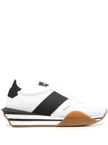 Sneakers bianche e nere con applicazione