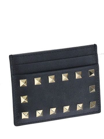 Black card case with gold Rockstud decoration
