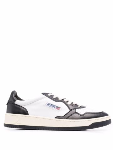 Medalist low sneaker in two-tone black and white leather