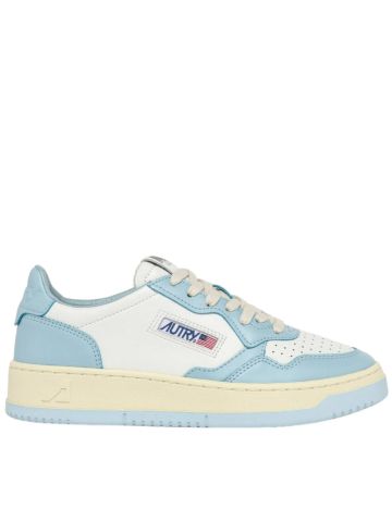 Medalist low two-tone leather white and light blue sneakers