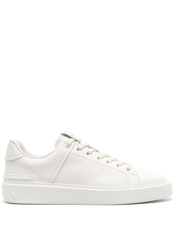 Sneakers B-Court in pelle bianche